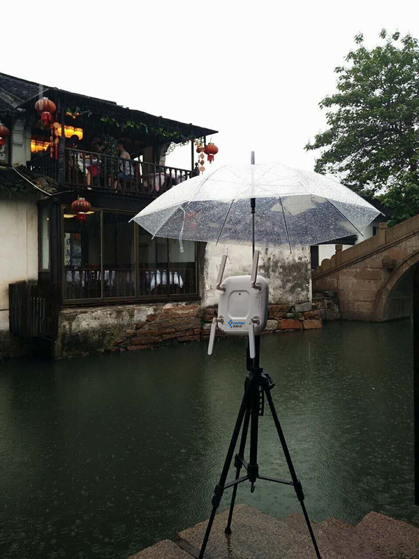 潤(rùn)滿無線覆蓋技術(shù)團(tuán)隊(duì)為無線AP設(shè)備撐起了小傘